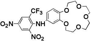 4'-(2",4"-Dinitro-6"-trifluoromethylphenyl)aminobenzo-15-crown-5